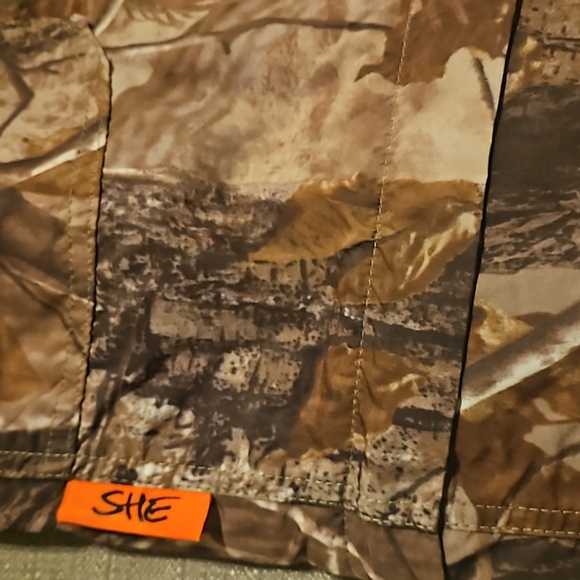 SHE Realtree Outdoor Apparel Pants/Shorts Size S - Picture 7 of 15